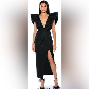 Black V-Neck Sleeveless Dress with Side Slit